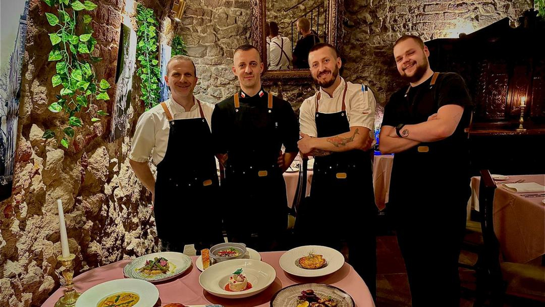 Zdjęcie na okładce dla Cyrano de Bergerac - Restauracja Kraków